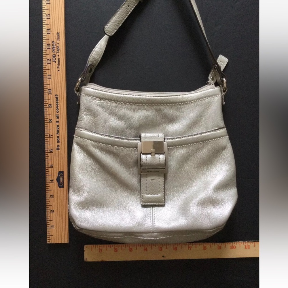 TIGNANELLO Ivory Cream Leather Organizer Shoulder Bag Purse Messenger Crossbody